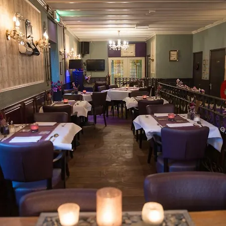 Hotel Grand Café Heere Van Heel